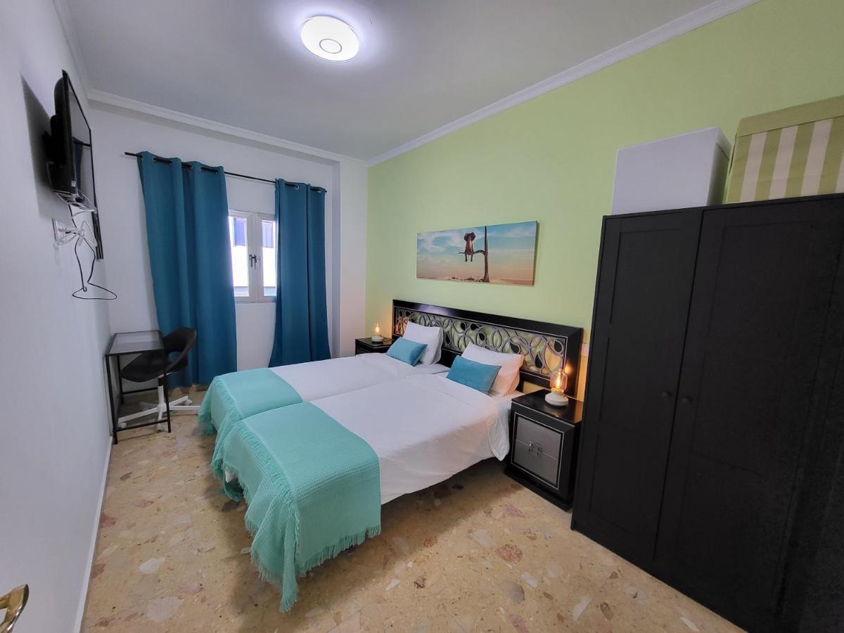 Resort Suites Vecindario ベシンダーリオ エクステリア 写真