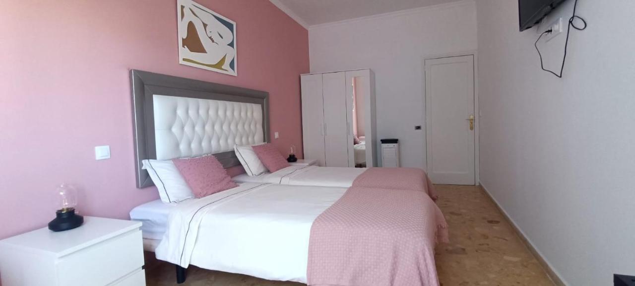 Resort Suites Vecindario ベシンダーリオ エクステリア 写真